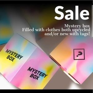 Mystery box name brand clothing‼️